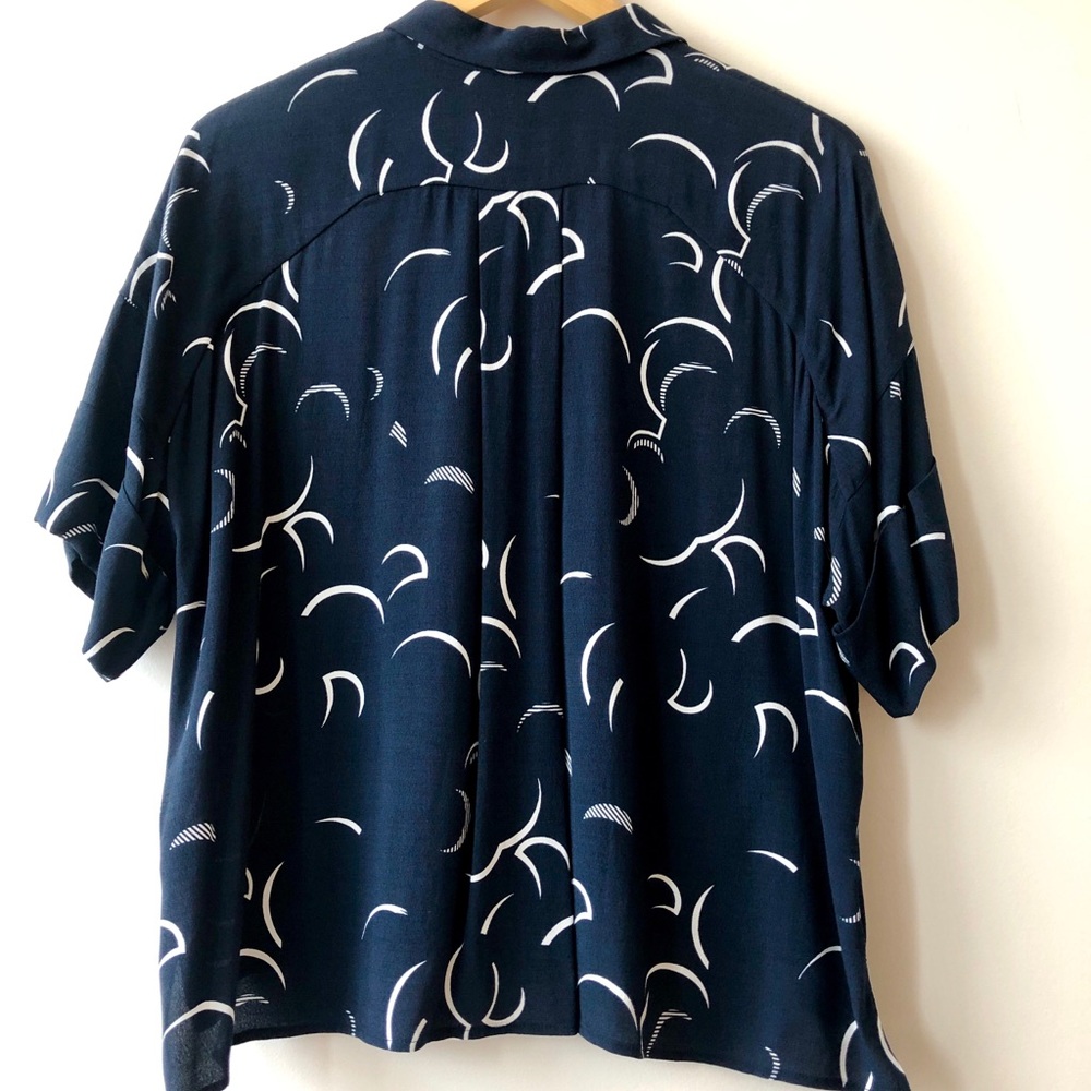 & Other Stories navy abstract print blouse shirt - Picture 2 of 6